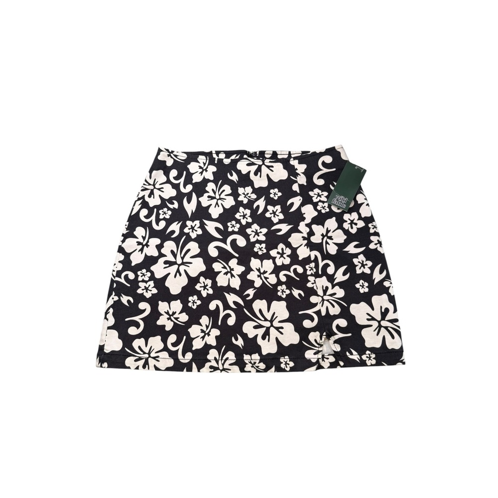 NWT Wild Fable Womens Floral Mini Skirt Black White Hibiscus Side Slit Size 8